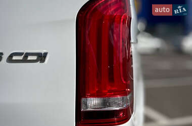 Грузовой фургон Mercedes-Benz Vito 2021 в 