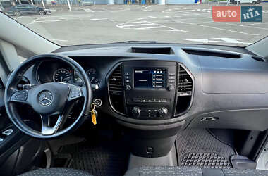 Грузовой фургон Mercedes-Benz Vito 2021 в 