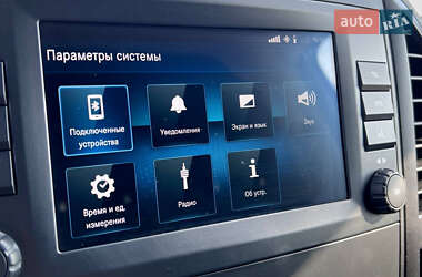 Грузовой фургон Mercedes-Benz Vito 2021 в 