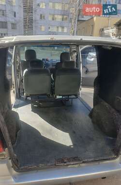 Мінівен Mercedes-Benz Vito 2003 в 