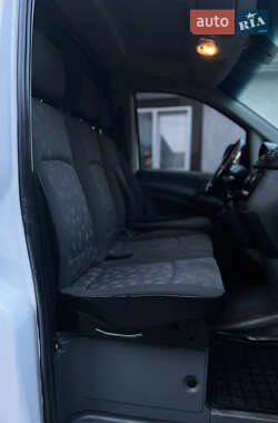Грузовой фургон Mercedes-Benz Vito 2006 в 