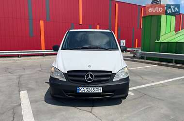 Вантажний фургон Mercedes-Benz Vito 2011 в 