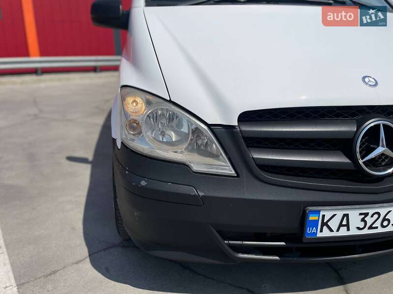 Грузовой фургон Mercedes-Benz Vito 2011 в Киеве