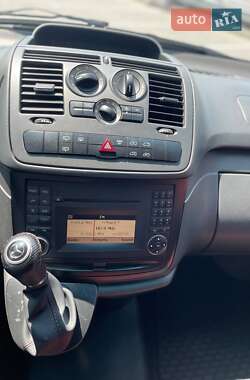 Вантажний фургон Mercedes-Benz Vito 2011 в 