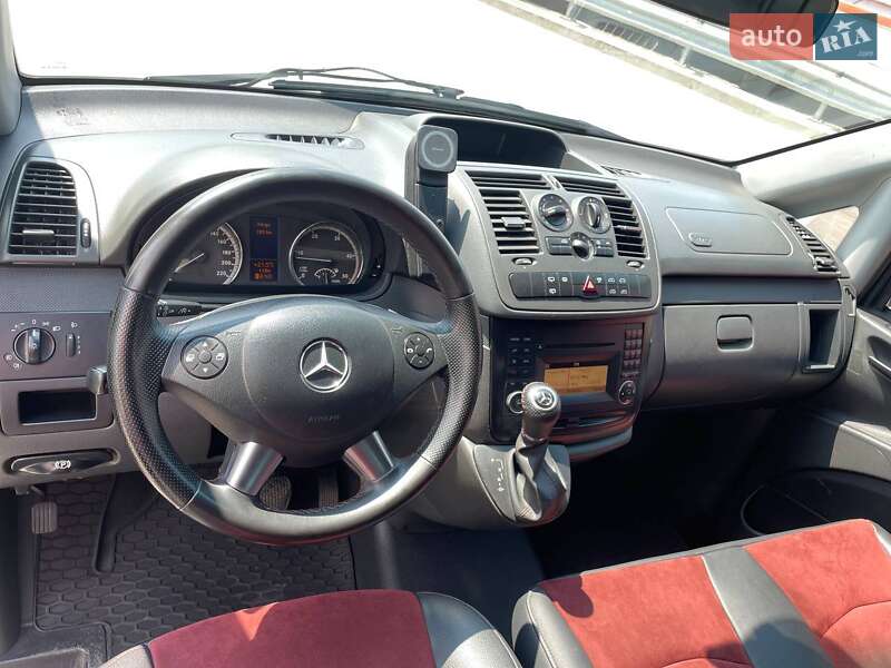 Грузовой фургон Mercedes-Benz Vito 2011 в Киеве