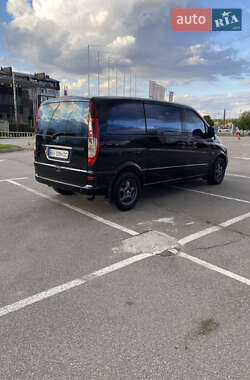 Минивэн Mercedes-Benz Vito 2004 в 