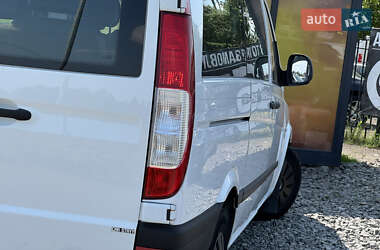 Мікроавтобус Mercedes-Benz Vito 2009 в 