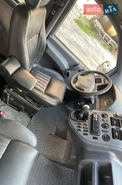 Мінівен Mercedes-Benz Vito 2001 в 