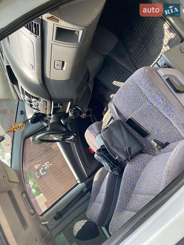 Минивэн Mercedes-Benz Vito 2004 в Киеве фото 8 Минивэн Mercedes-Benz Vito 2004 в Киеве