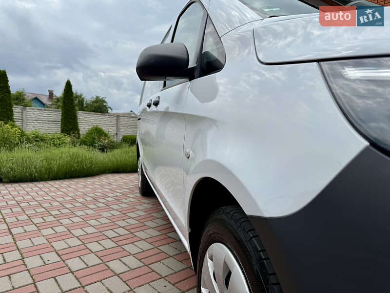 Грузовой фургон Mercedes-Benz Vito 2020 в Житомире