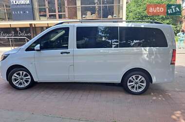 Минивэн Mercedes-Benz Vito 2020 в 