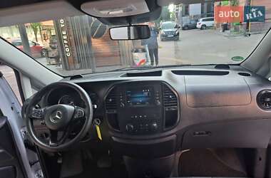 Минивэн Mercedes-Benz Vito 2020 в 