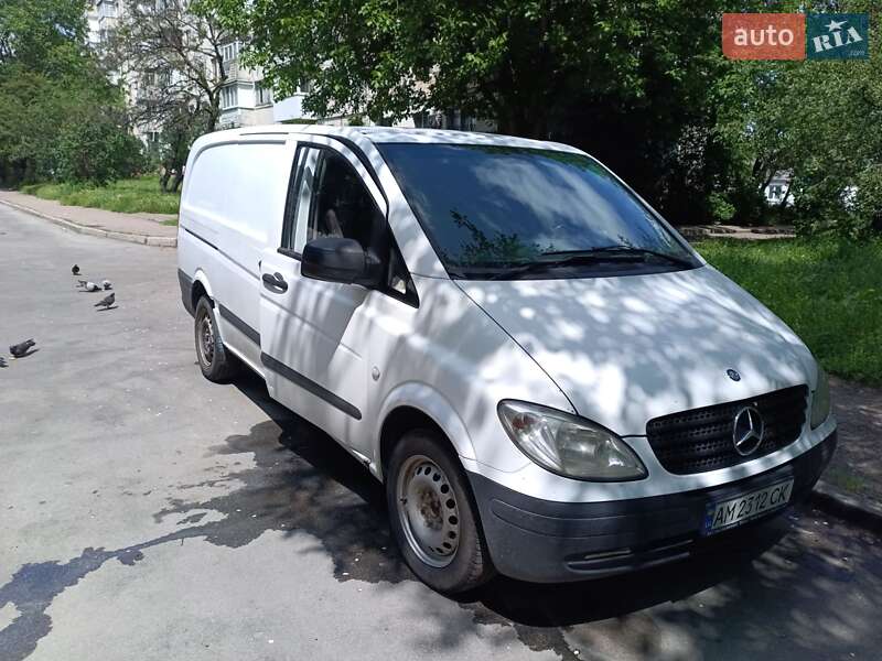 Mercedes-Benz Vito 2010