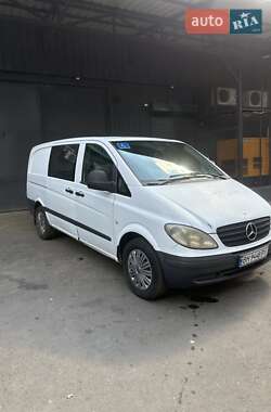 Грузовой фургон Mercedes-Benz Vito 2006 в 