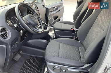 Грузовой фургон Mercedes-Benz Vito 2021 в 