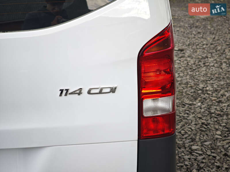 Вантажний фургон Mercedes-Benz Vito 2017 в Луцьку