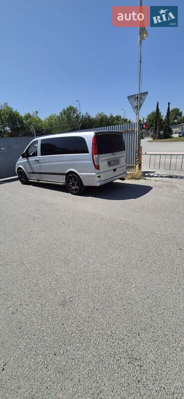 Минивэн Mercedes-Benz Vito 2004 в Вышкове