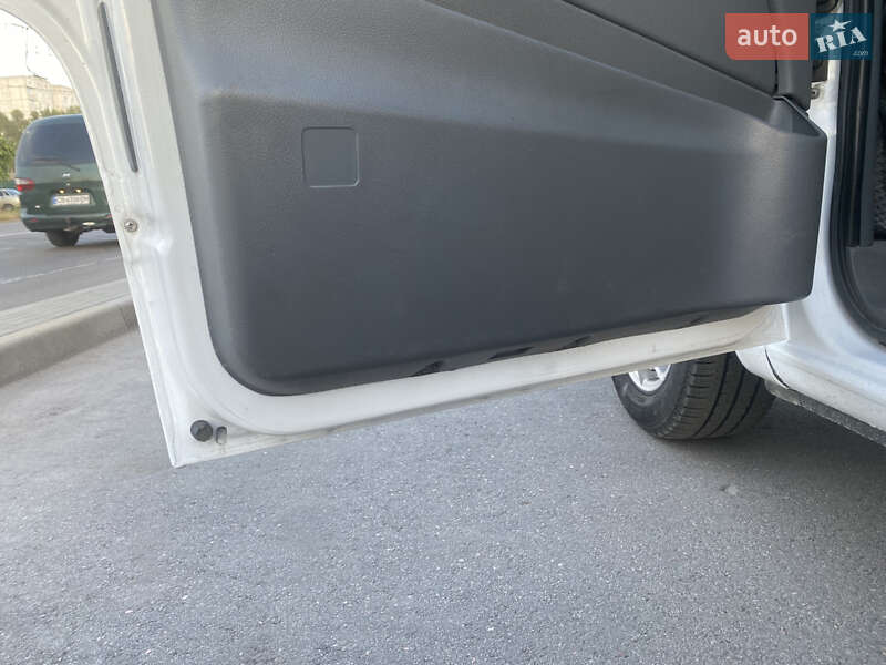 Минивэн Mercedes-Benz Vito 2004 в Белой Церкви фото 11 Минивэн Mercedes-Benz Vito 2004 в Белой Церкви
