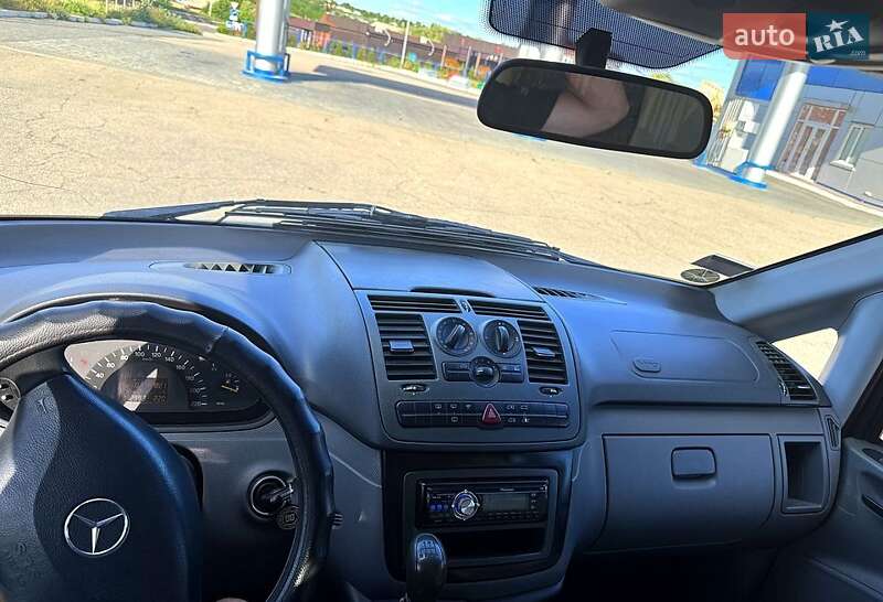 Минивэн Mercedes-Benz Vito 2005 в Новоукраинке