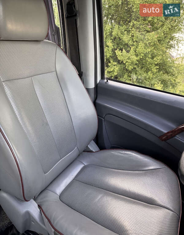 Минивэн Mercedes-Benz Vito 2005 в Николаеве