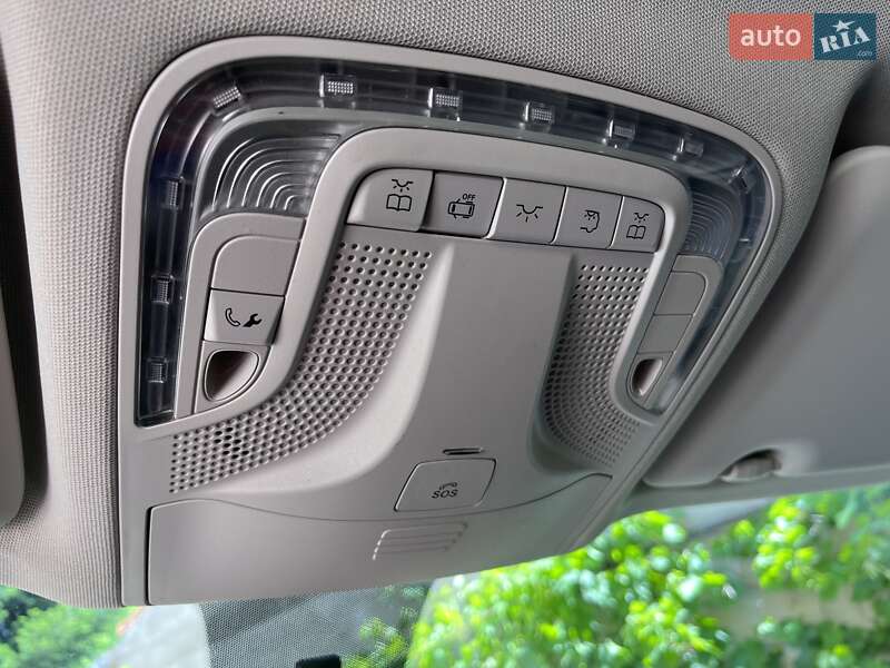 Мінівен Mercedes-Benz Vito 2019 в Івано-Франківську