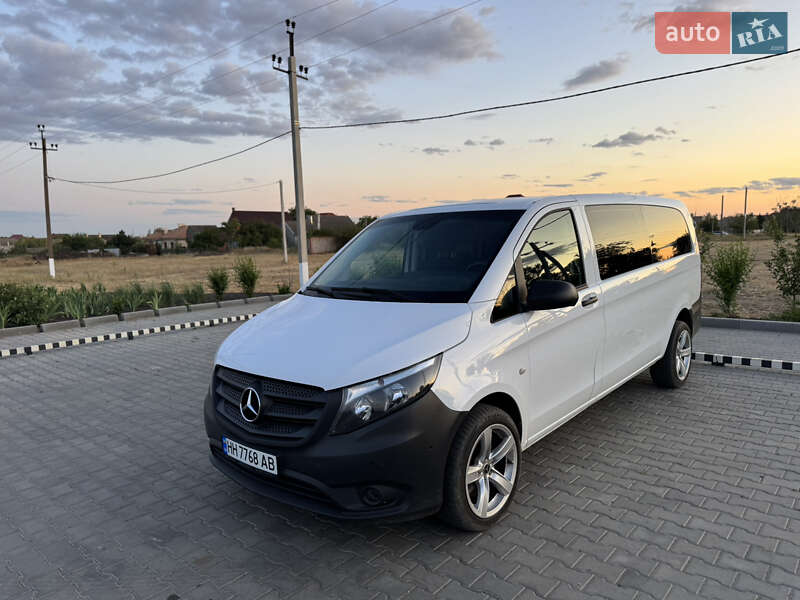 Минивэн Mercedes-Benz Vito 2022 в Доброславе