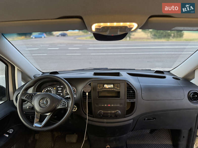 Минивэн Mercedes-Benz Vito 2022 в Доброславе