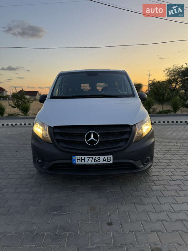 Минивэн Mercedes-Benz Vito 2022 в Доброславе