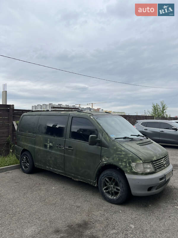 Мінівен Mercedes-Benz Vito 2002 в Києві