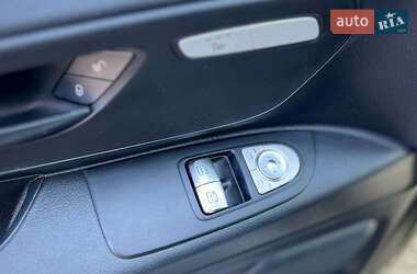 Грузовой фургон Mercedes-Benz Vito 2021 в 