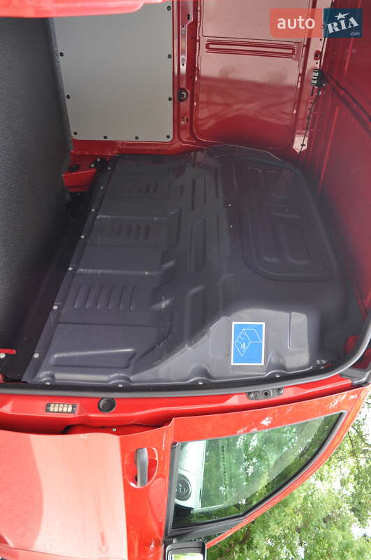 Грузовой фургон Mercedes-Benz Vito 2018 в Киеве