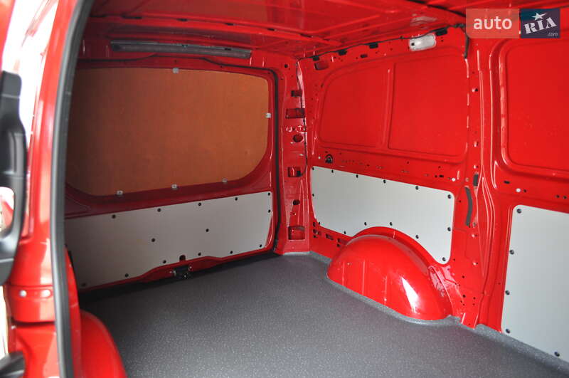Грузовой фургон Mercedes-Benz Vito 2018 в Киеве