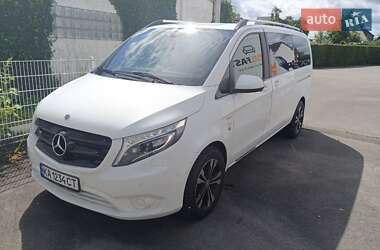 Минивэн Mercedes-Benz Vito 2016 в Киеве