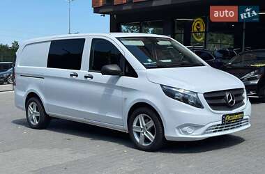 Минивэн Mercedes-Benz Vito 2018 в Черновцах