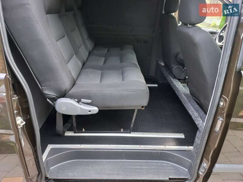 Вантажний фургон Mercedes-Benz Vito 2014 в Львові