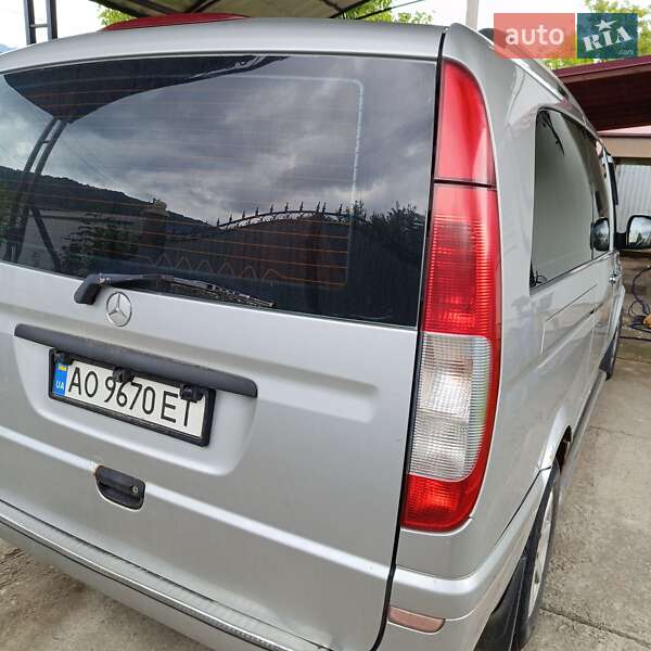 Микроавтобус Mercedes-Benz Vito 2004 в Дубовом