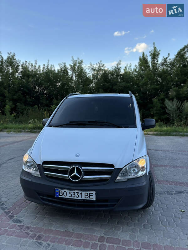 Mercedes-Benz Vito 2011