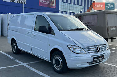 Вантажопасажирський фургон Mercedes-Benz Vito 2003 в Миколаєві