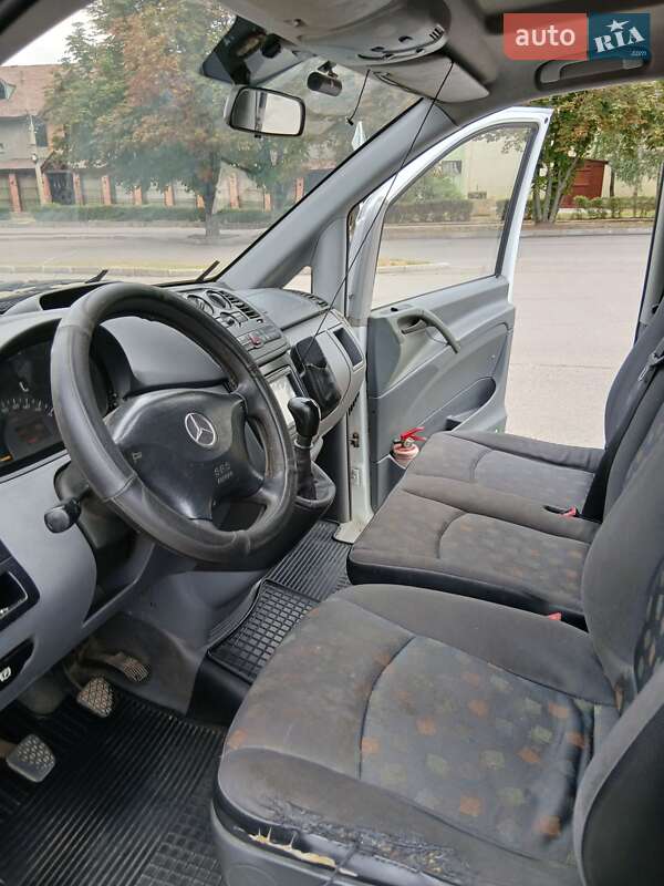 Минивэн Mercedes-Benz Vito 2004 в Никополе