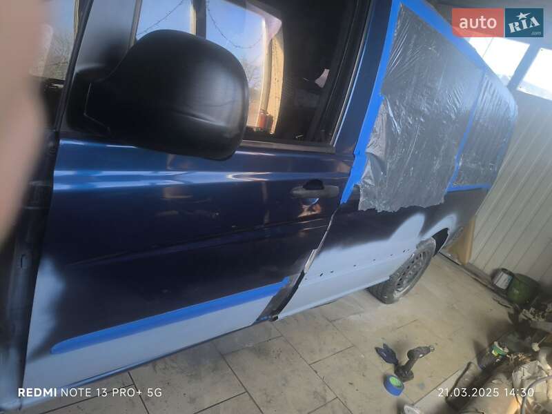 Минивэн Mercedes-Benz Vito 2005 в Калуше