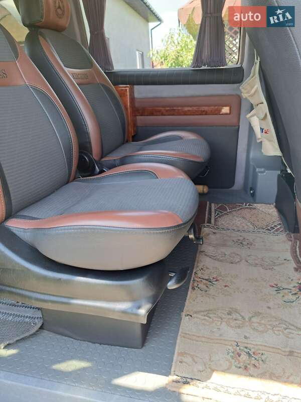Минивэн Mercedes-Benz Vito 2008 в Шептицькому