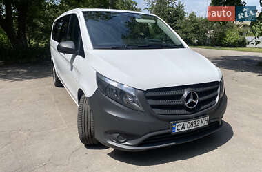 Мінівен Mercedes-Benz Vito 2016 в Умані