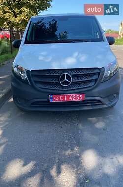 Грузовой фургон Mercedes-Benz Vito 2021 в 