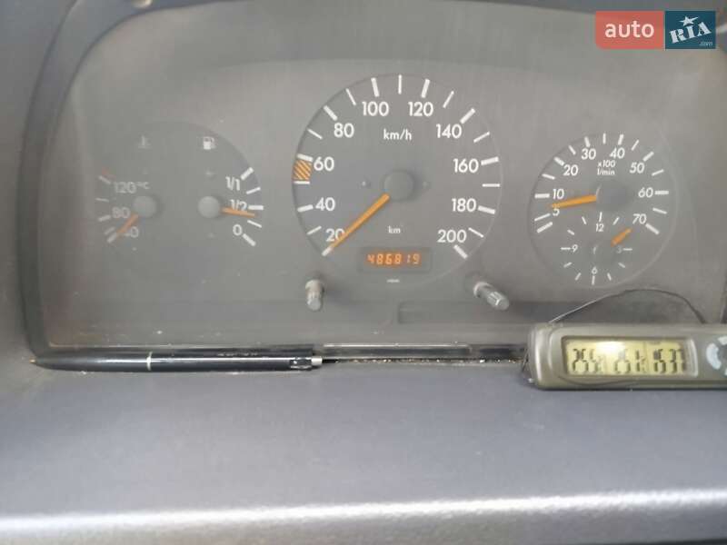 Минивэн Mercedes-Benz Vito 1998 в Львове фото 16 Минивэн Mercedes-Benz Vito 1998 в Львове