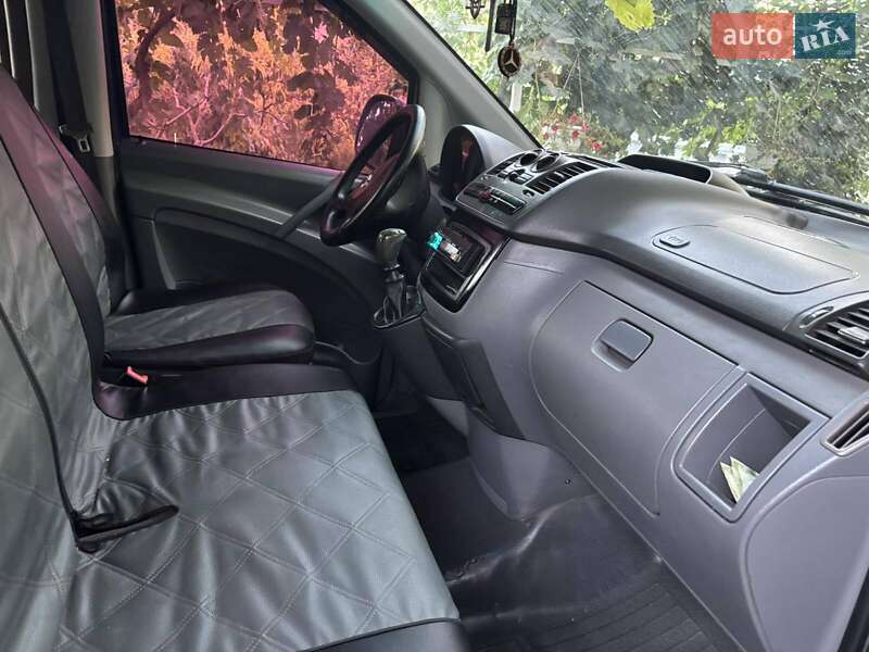 Минивэн Mercedes-Benz Vito 2004 в Татарбунарах