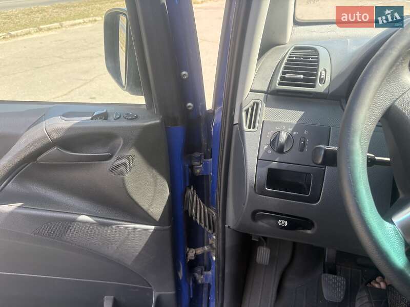 Грузовой фургон Mercedes-Benz Vito 2012 в Черкассах