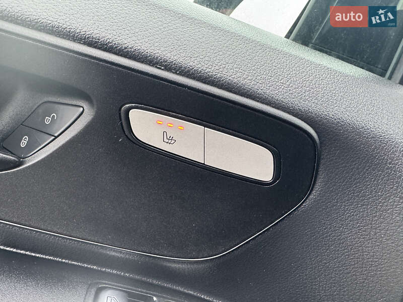 Мінівен Mercedes-Benz Vito 2020 в Рівному