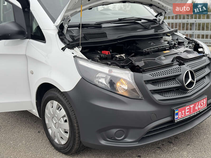Мінівен Mercedes-Benz Vito 2020 в Рівному