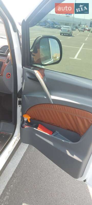 Минивэн Mercedes-Benz Vito 2005 в Черноморске фото 8 Минивэн Mercedes-Benz Vito 2005 в Черноморске