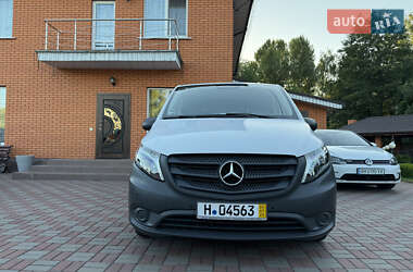 Вантажний фургон Mercedes-Benz Vito 2020 в Житомирі